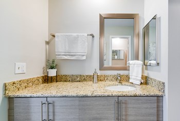 Bathroom With Vanity Lights Property Image